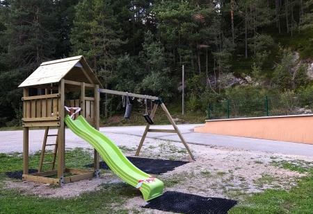 IGRALA CAJNARJE 03 FOTO BOŠTJAN OTONIČAR